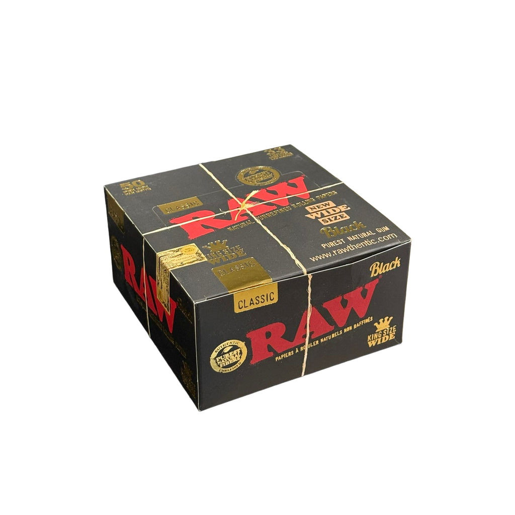 Raw Black KS Wide Rolling Papers, Pack/32 - Box/50